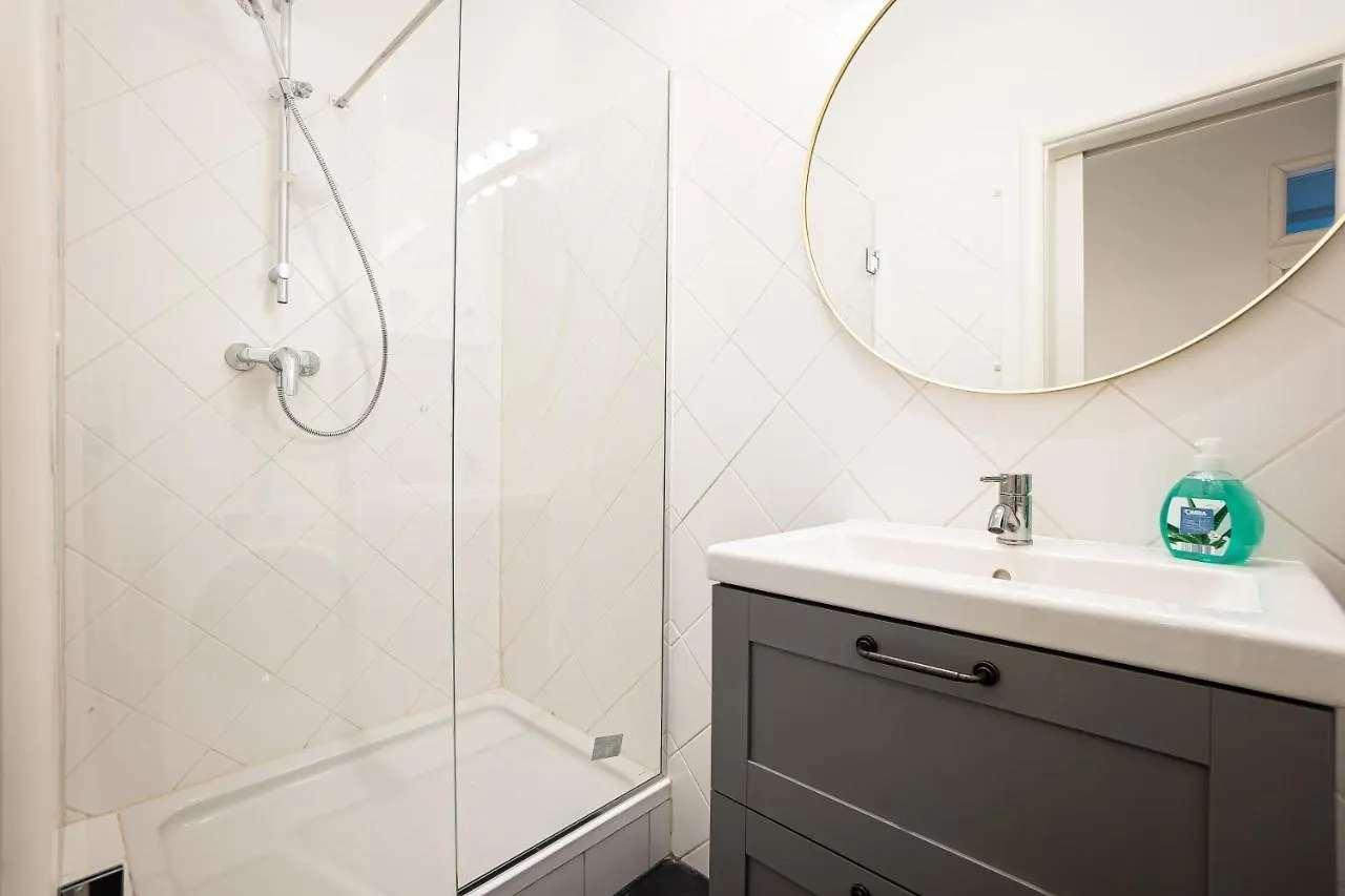 Brand-New Apartment In The 17Th District Of וינה